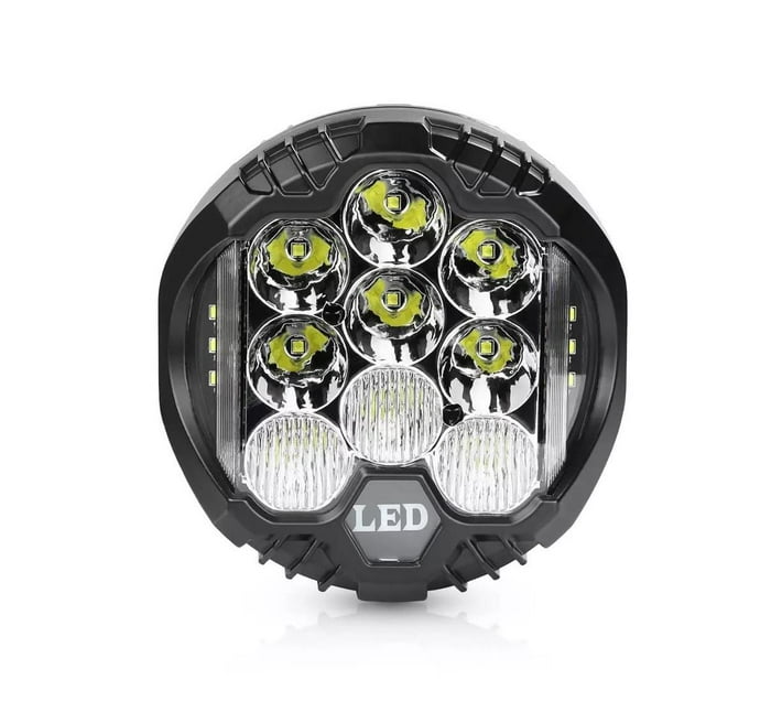Someone’s in a Makro 7 inch LED Work Light 75W Mood