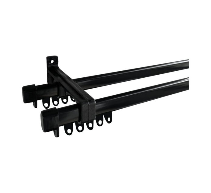 Someone’s in a Makro Finishing Touches 2m Contractor Double Track Mood