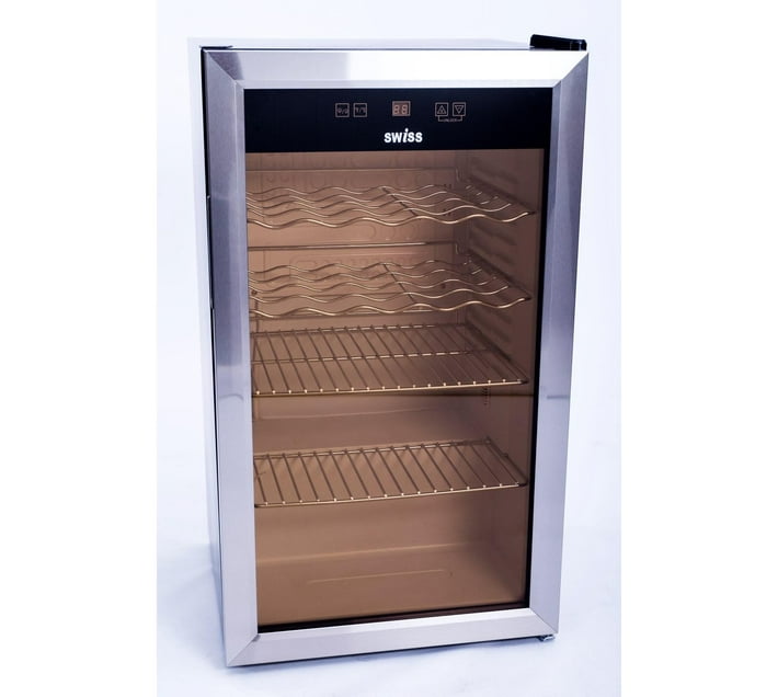 Someone’s in a Makro Swiss Wine/Bev Cooler 118 Litre Stainless Steel