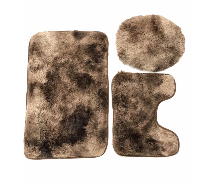 Someone’s in a Makro Sastro 3 Piece Fluffy Toilet Seat Cover