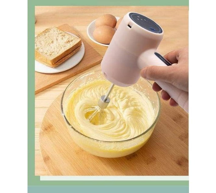 Someone’s in a Makro Mini Portable Hand Mixer. Mood