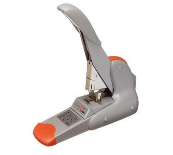 Someone’s in a Makro Rapid Duax HD170 Heavy Duty Stapler Orange