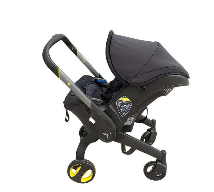 car-seat-stroller-black-makro