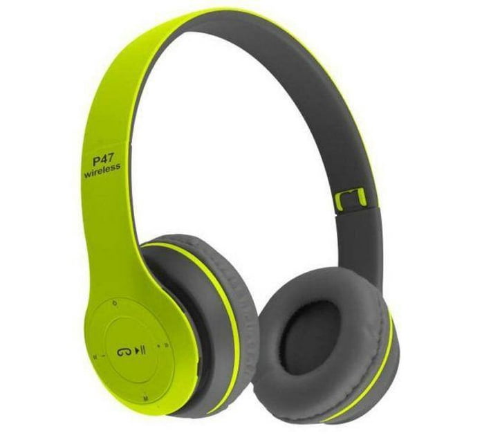 Someone’s in a Makro Bluetooth Headphones AAA P47 lime Green Mood