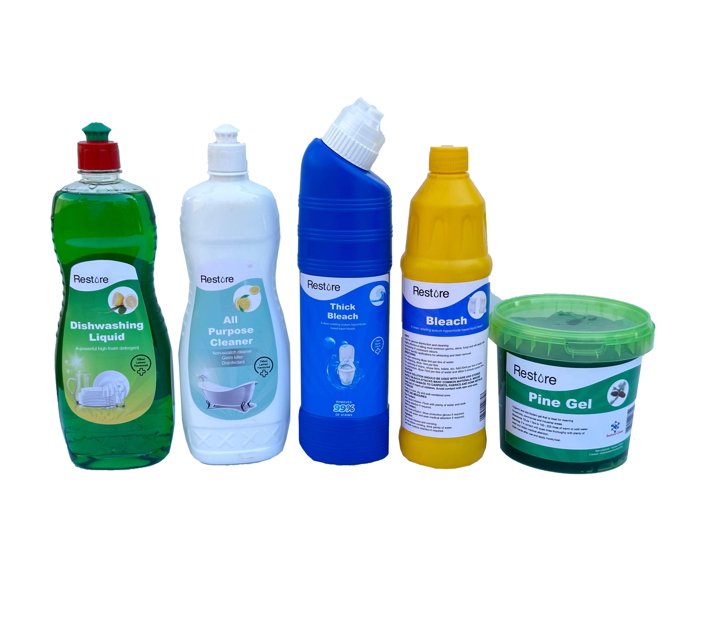 Someone’s in a Makro Household Cleaning Combo Mood