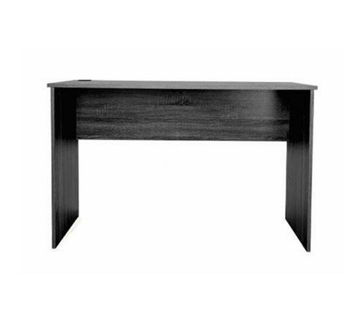 Someone’s in a Makro Student Desk 1200 Charcoal Mood