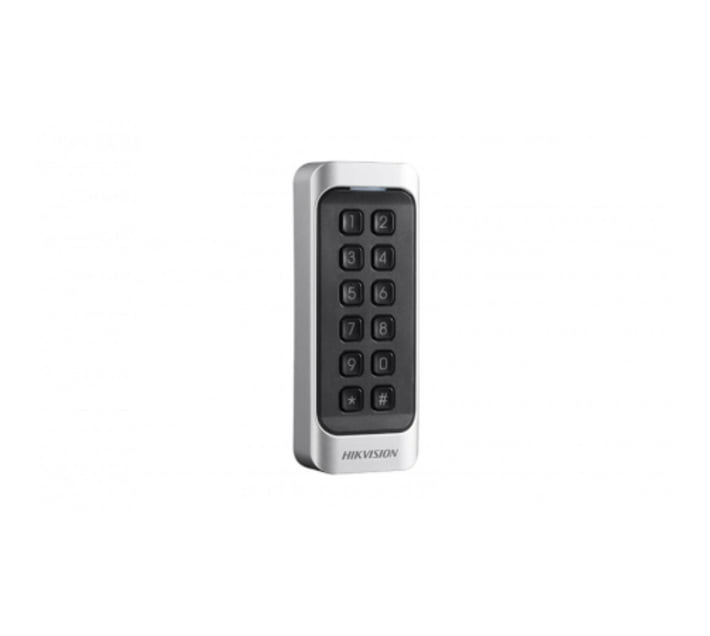 Someone’s in a Makro Hikvision - Mifare Card Reader With Keypad Mood