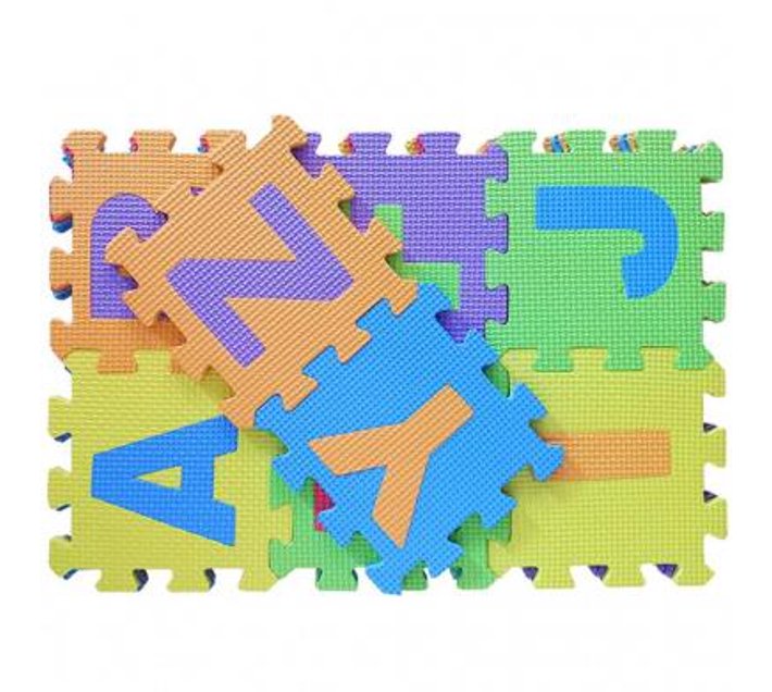 Someone’s in a Makro Puzzle Play Mat Mood