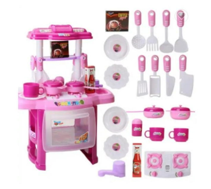 Someone s in a Makro Kids Kitchen Set Mood