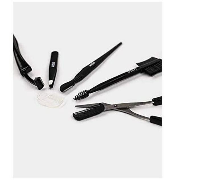 Someone’s in a Makro Eyebrow Trimming Tool Set Mood