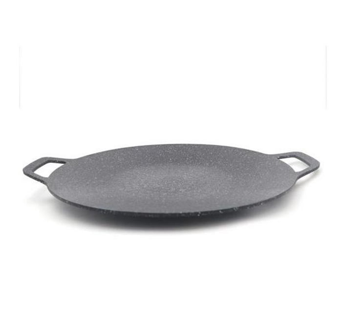 Someone’s in a Makro Multi Griddle Pan 36cm Mood