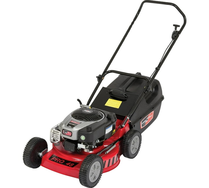 Makro lawn deals mower petrol