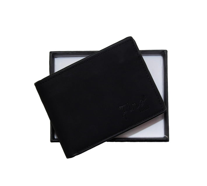 Someone’s in a Makro Fino SKLS092 Soft Faux Leather BiFold Card