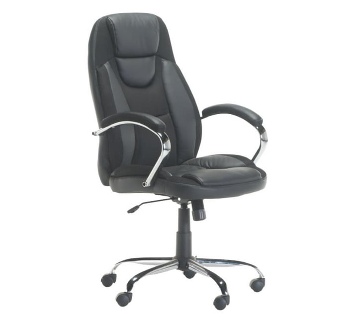 Someone’s in a Makro LUXURY EXECUTIVE HIBACK OFFICE CHAIR CM710 BLACK