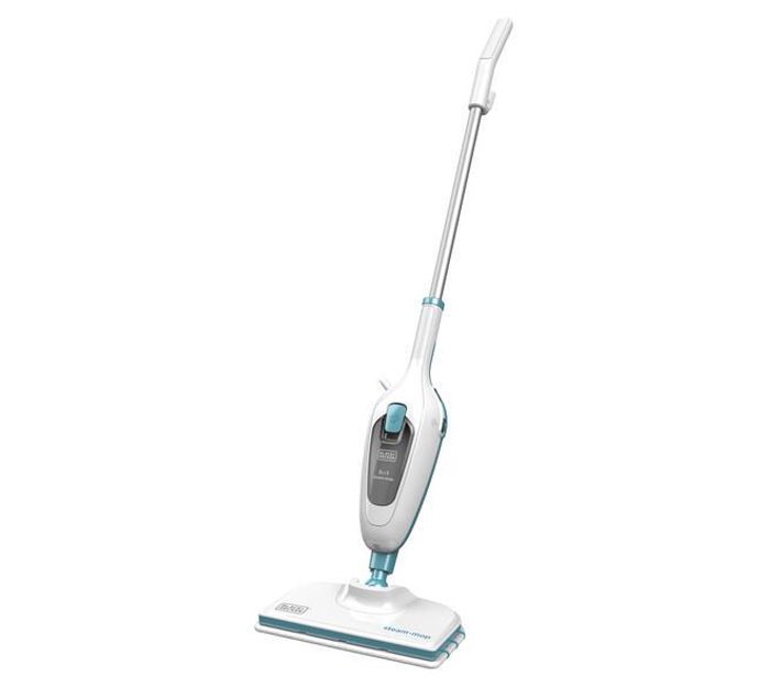 Someone’s in a Makro Black & Decker 1300W Steammop with portable