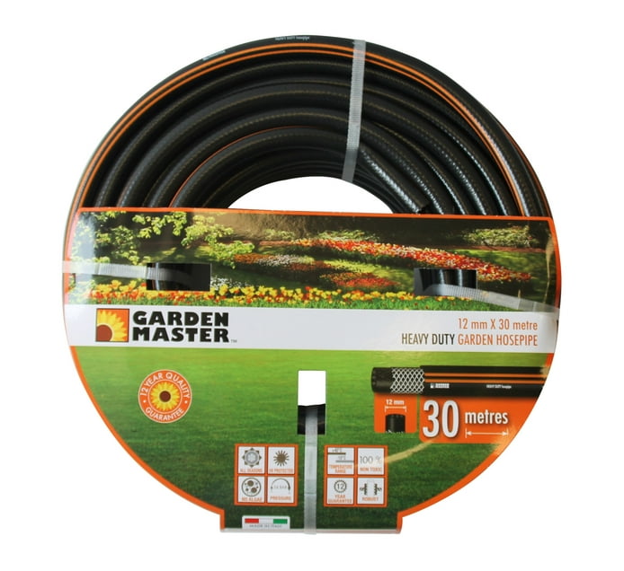 Someone’s in a Makro Garden Master 30 m x 12 mm Hose Pipe Mood