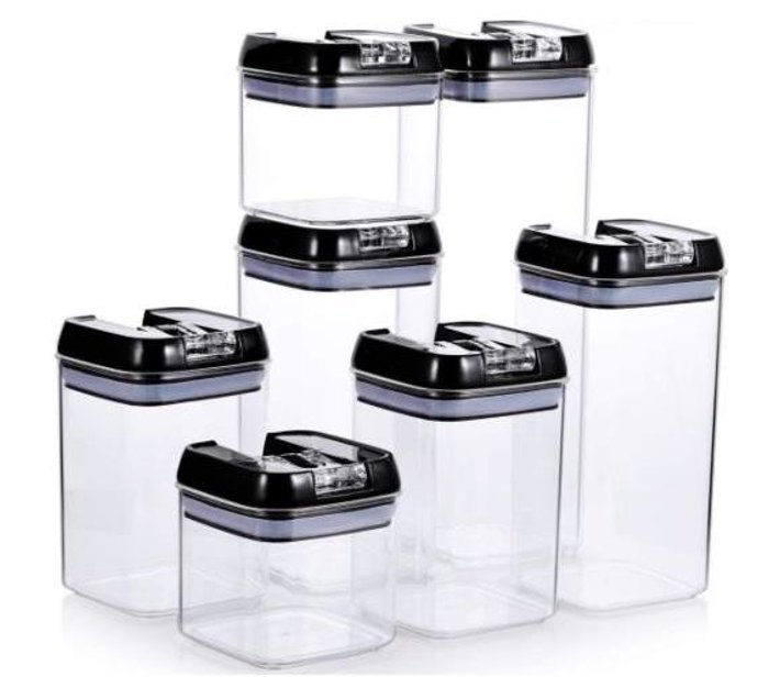 Someone’s in a Makro 7 Piece Container Set Air Tight Food Storage