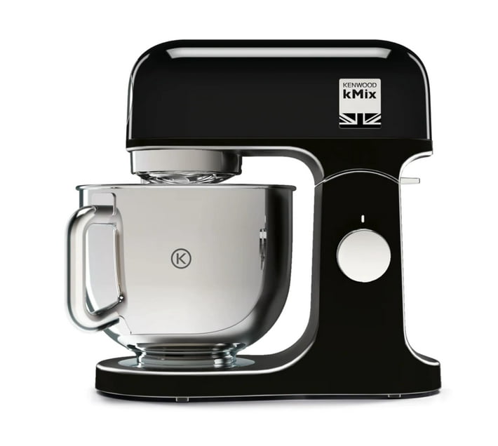 Someone’s in a Makro Kenwood kMix Stand Mixer Full Black KMX750AB Mood