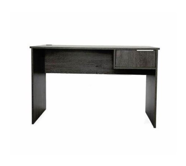 Someone’s in a Makro Pro Student Desk 1200 Charcoal Mood