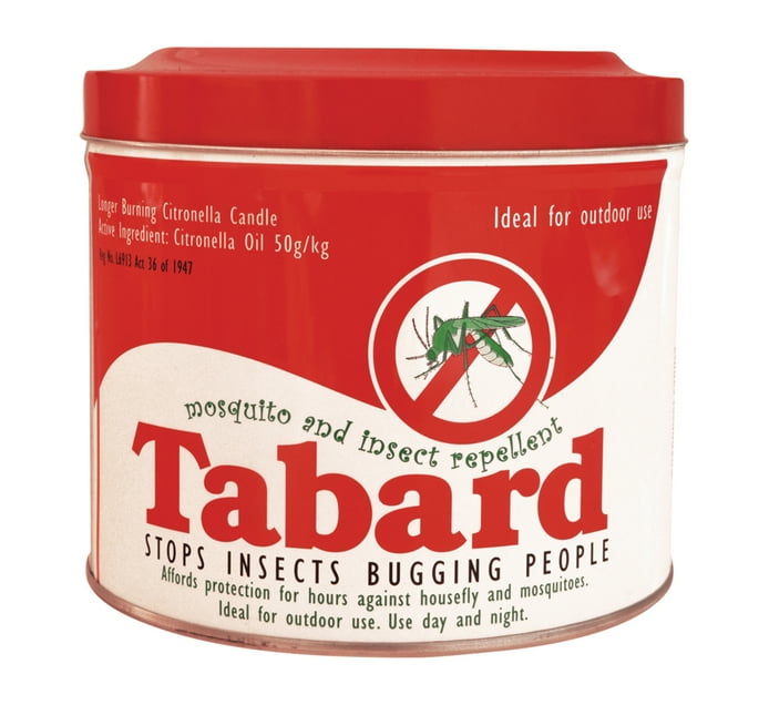 Someone’s in a Makro Tabard Citronella Candle (1 x 930 g) Mood