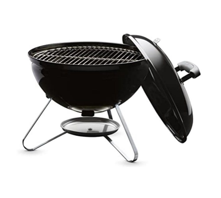 Someone’s in a Makro Lifespace Quality Portable Kettle Braai & Grill