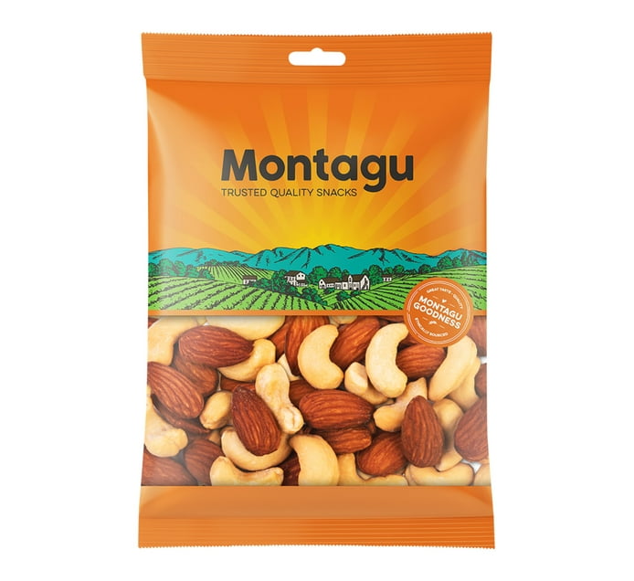 Someone’s in a Makro Montagu Almond & Cashew Mix Roasted & Salted (100