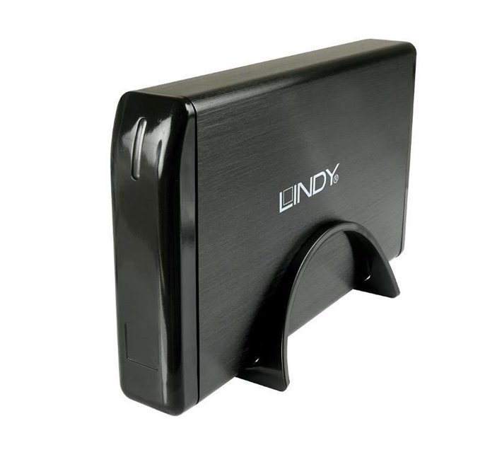 Someone’s in a Makro Lindy USB 3.0 3.5inch SATA HDD Enclosure Storage