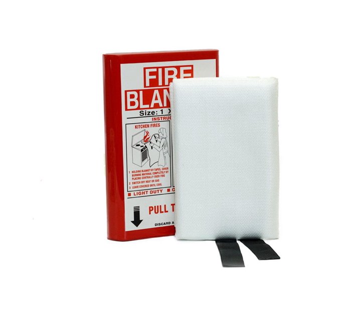 Someone’s in a Makro Fire Blanket 1*1m Mood