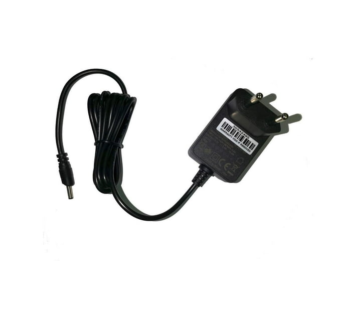 Someone’s in a Makro Brand new replacement 15W Charger for Mecer Z140C ...