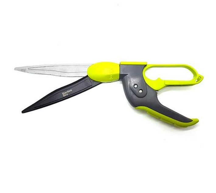 Someone’s in a Makro Palm Gardens Swivel Grass Shears340mm Mood