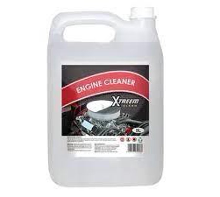 Someone’s in a Makro Xtreem Engine Cleaner Mood