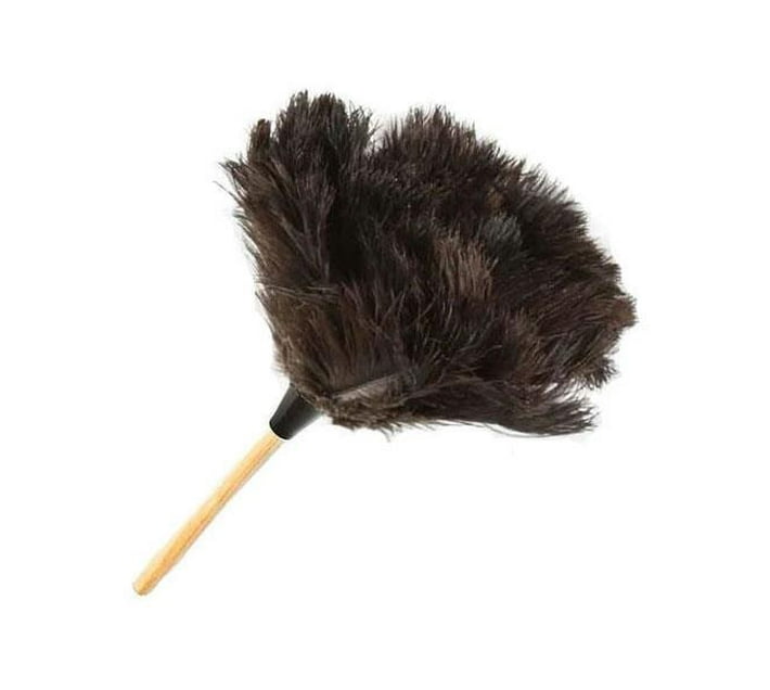 Someone’s in a Makro Premium Ostrich Feather Duster 46cm Mood