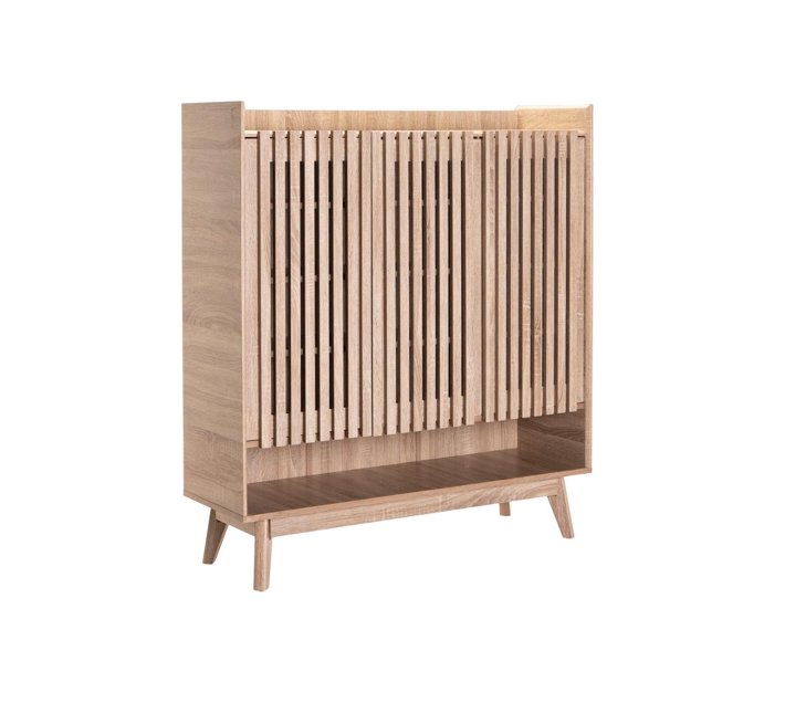 Someone’s in a Makro Brio Shoe Light Oak Mood