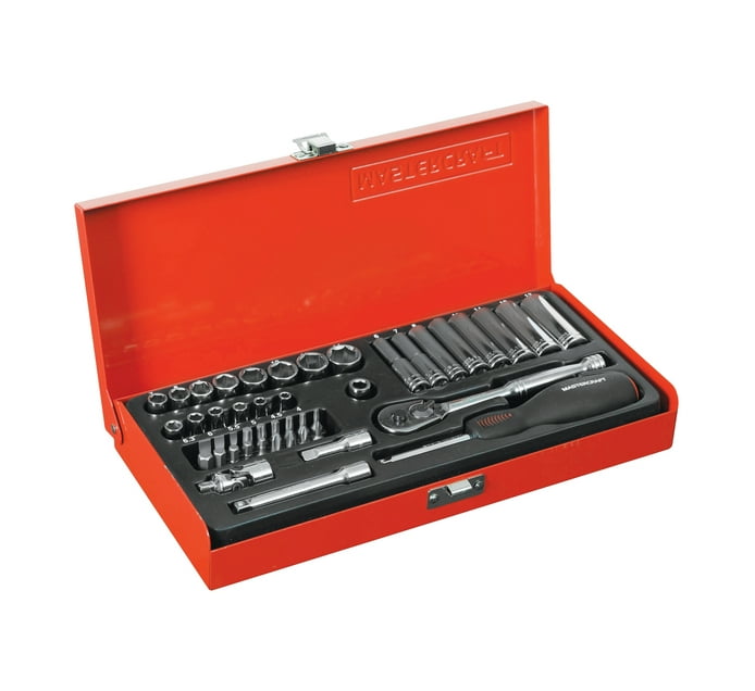 Someone’s in a Makro Mastercraft 46Piece 1/4' Drive Socket Set Mood