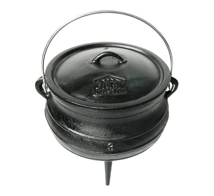 Someone’s in a Makro Camp Master 3-Leg Cast Iron Potjie Pot No. 3 Mood