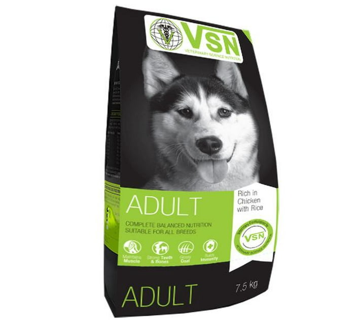 Someone’s in a Makro Veterinary Science Nutrition (VSN) Premium Adult