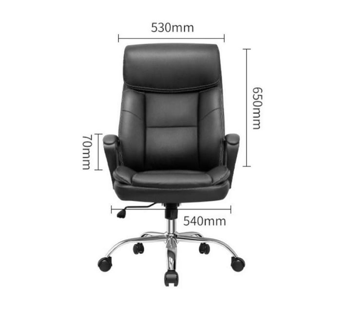 Someone’s in a Makro Deli Executive Office Chair 4913S Mood