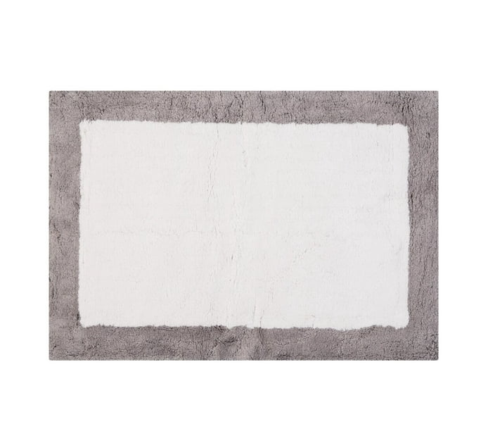Someone’s in a Makro Home Living Classico Bath mat WHITE/SILVER Mood