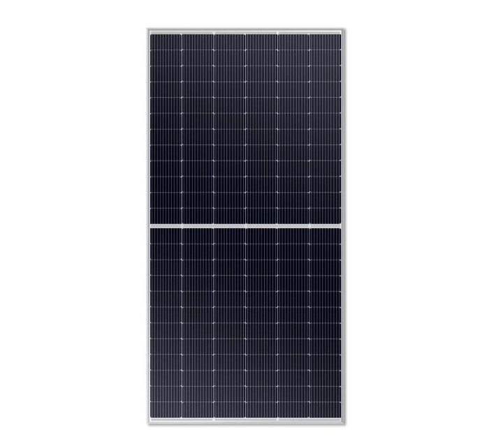 Someone’s in a Makro High Efficiency 550w Solar Panel Photovoltaic
